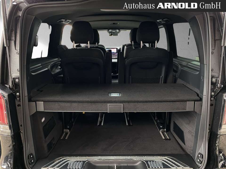 Mercedes-Benz V 220 - Imagem 11