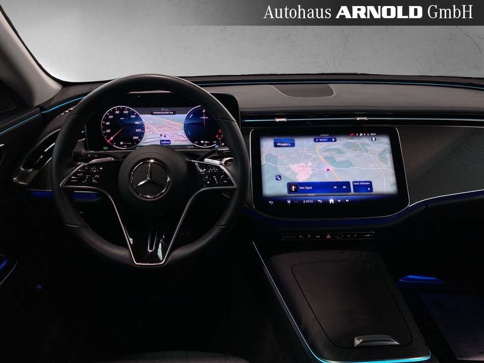 Mercedes-Benz E 300 - Imagem 9