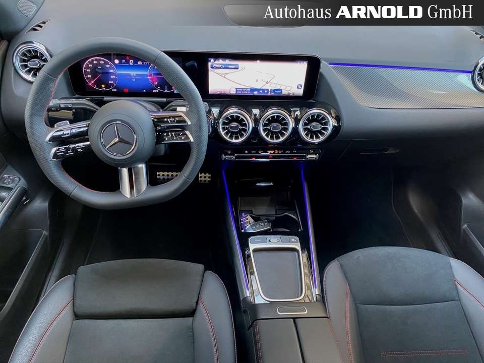 Mercedes-Benz GLA 200 - Imagem 9