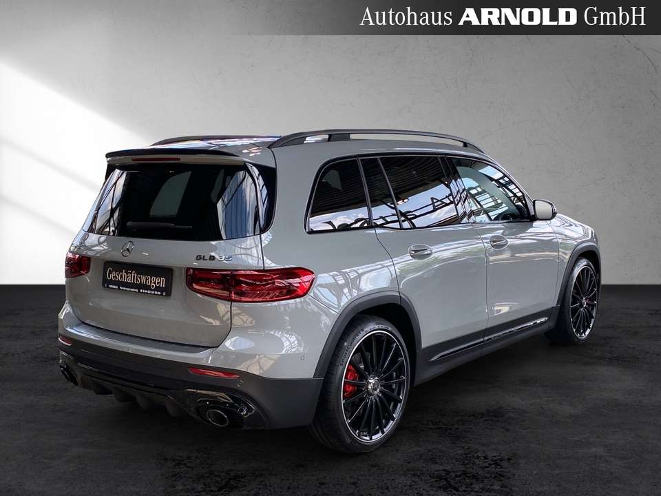 Mercedes-Benz GLB 35 AMG - Imagem 5