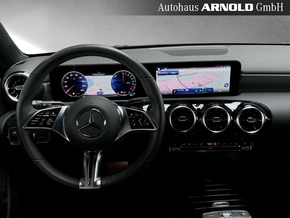 Mercedes-Benz A 250 - Imagem 9