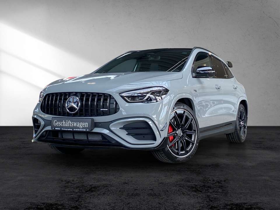 Mercedes-Benz GLA 45 AMG - Imagem 2