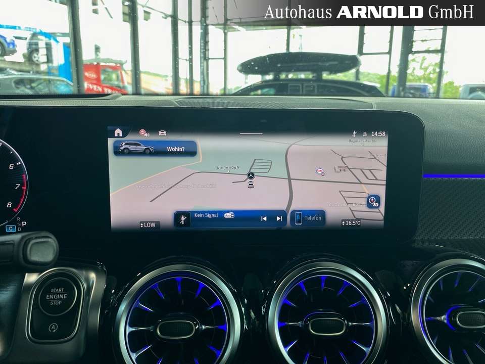 Mercedes-Benz GLB 35 AMG - Imagem 12