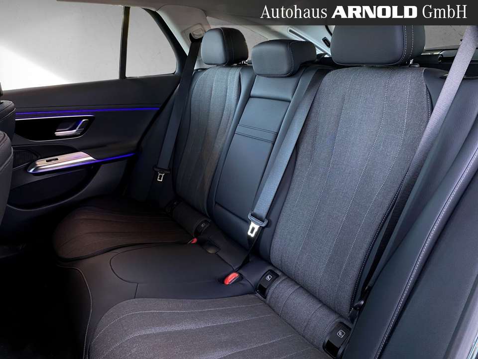 Mercedes-Benz E 220 - Imagem 10