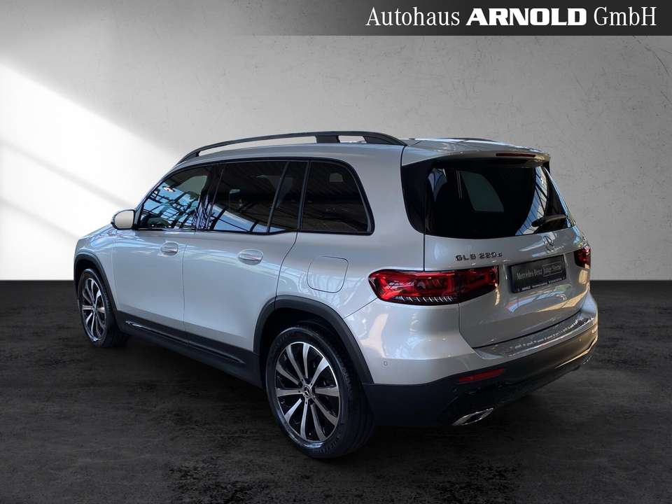 Mercedes-Benz GLB 220 - Imagem 4