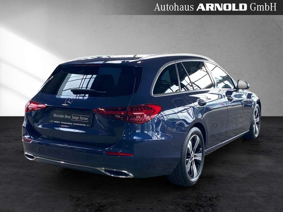 Mercedes-Benz C 180 - Imagem 5