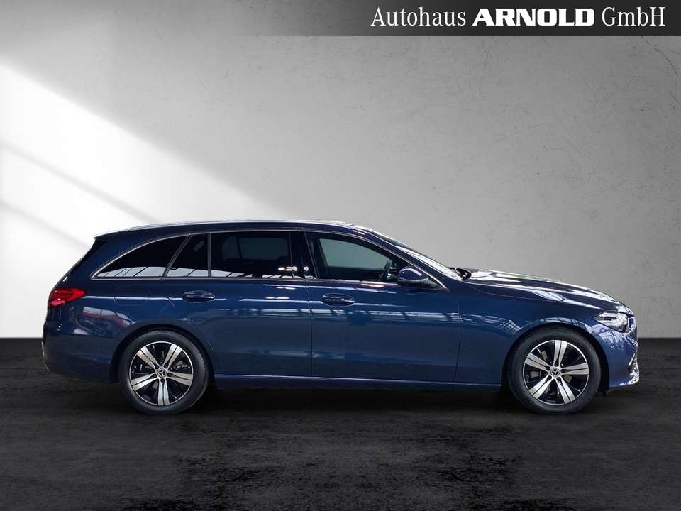 Mercedes-Benz C 180 - Imagem 6