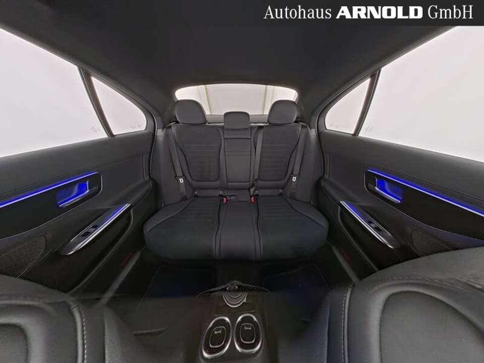 Mercedes-Benz C 180 - Imagem 10