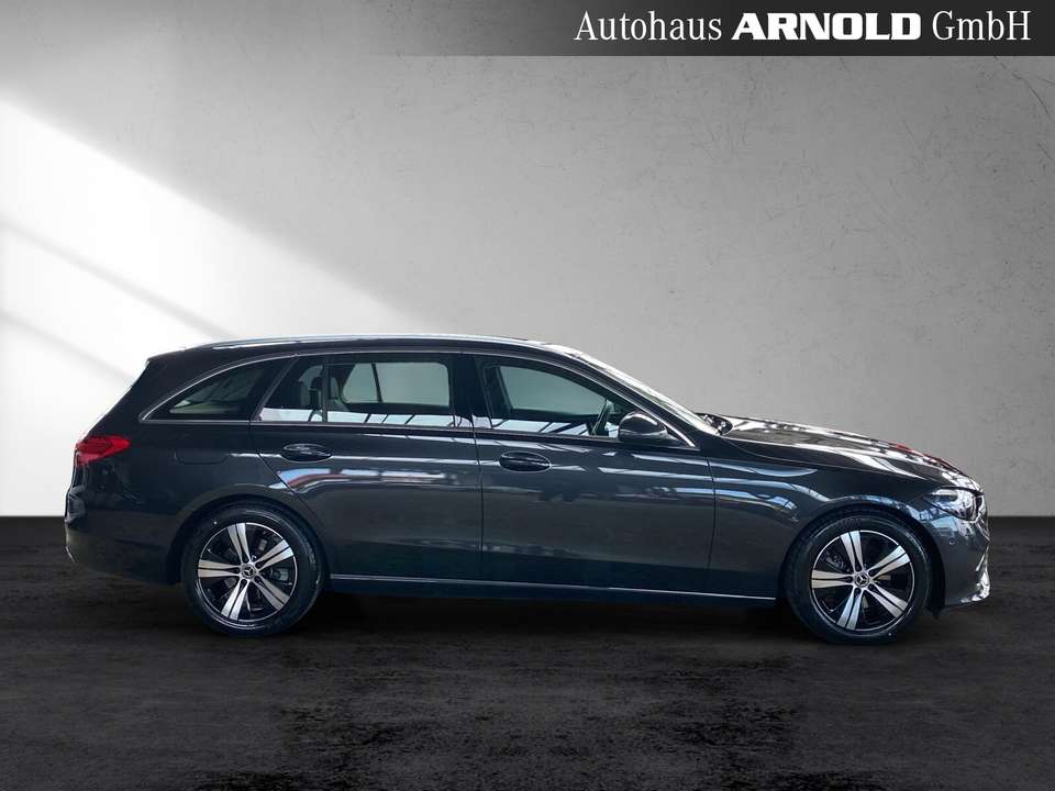 Mercedes-Benz C 200 - Imagem 6