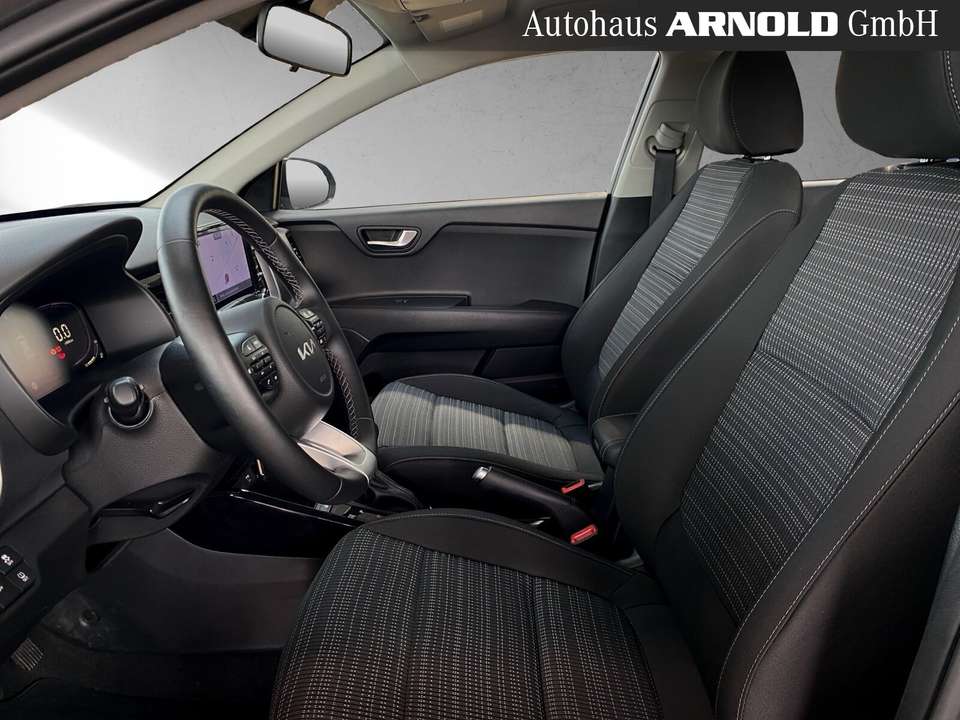 Kia Stonic - Imagem 8