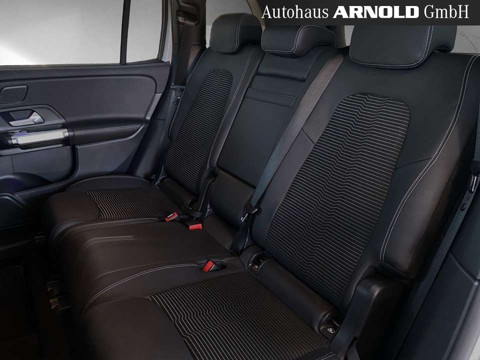 Mercedes-Benz GLB 220 - Imagem 10