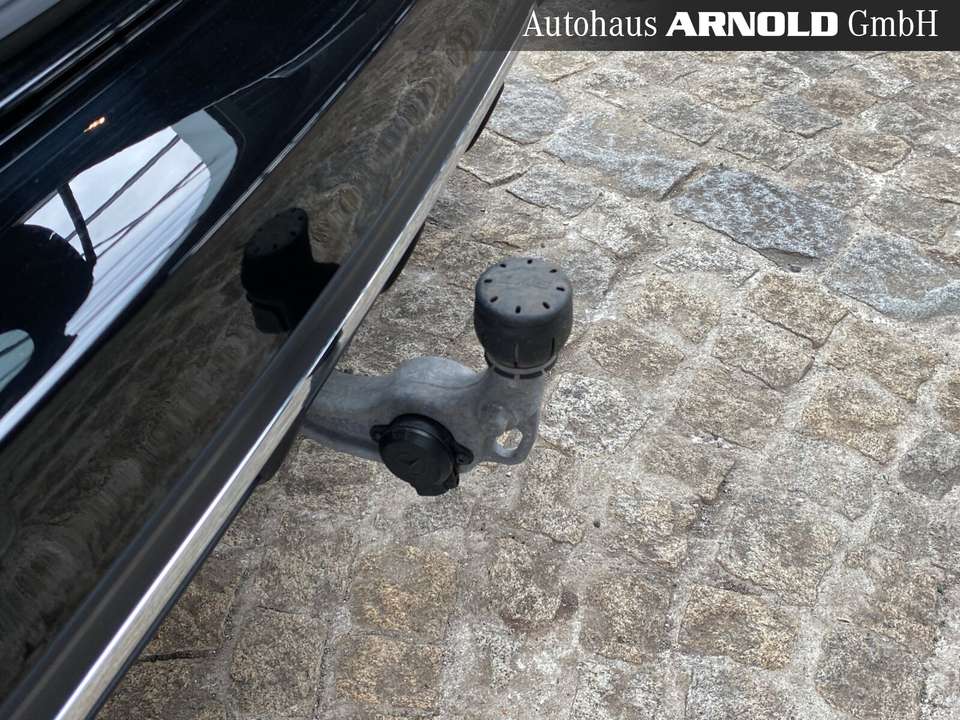 Mercedes-Benz E 450 - Imagem 12