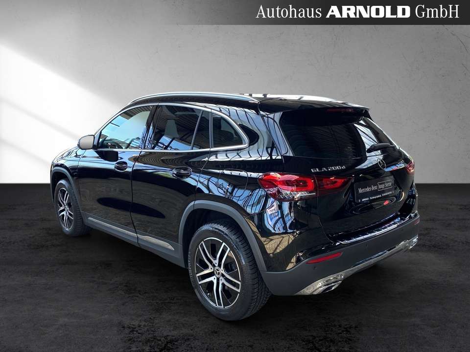 Mercedes-Benz GLA 200 - Imagem 4