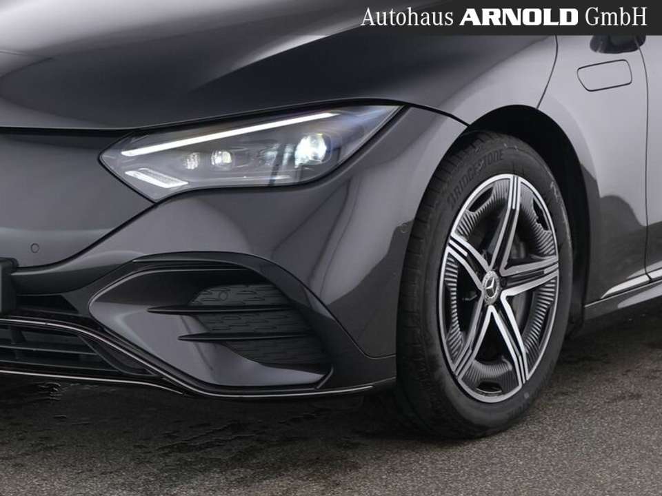 Mercedes-Benz EQE 350 - Imagem 4