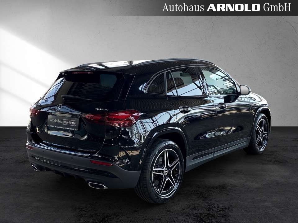 Mercedes-Benz GLA 220 - Imagem 5