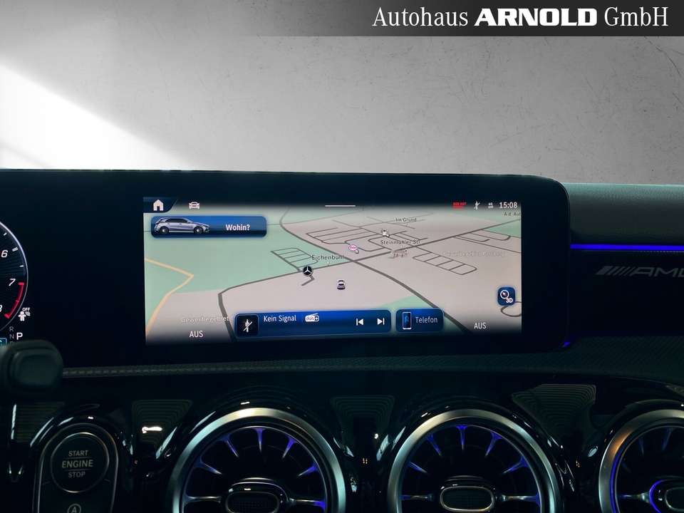 Mercedes-Benz A 45 AMG - Imagem 12