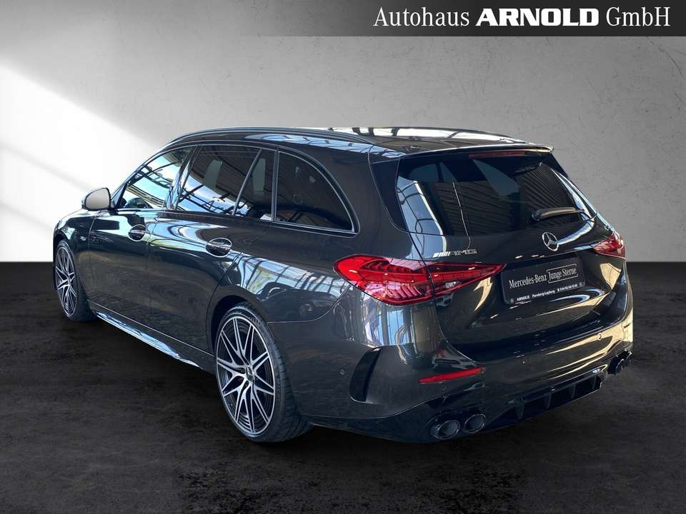 Mercedes-Benz C 43 AMG - Imagem 4