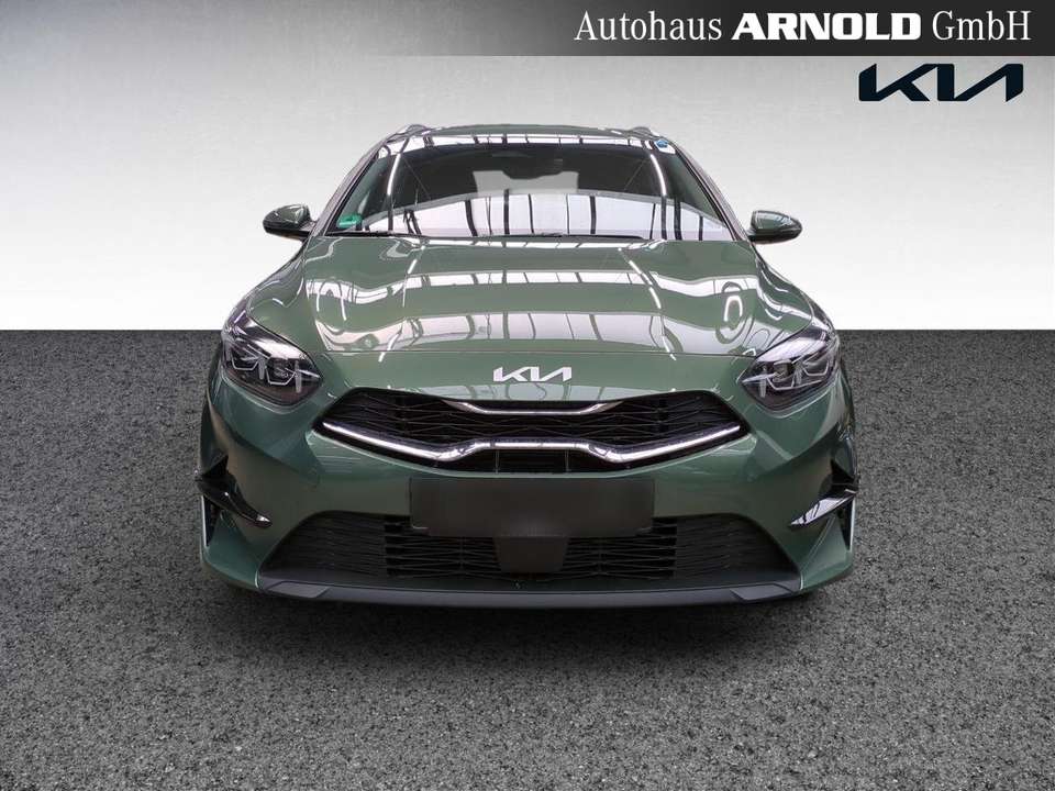 Kia Ceed SW / cee'd SW - Imagem 3