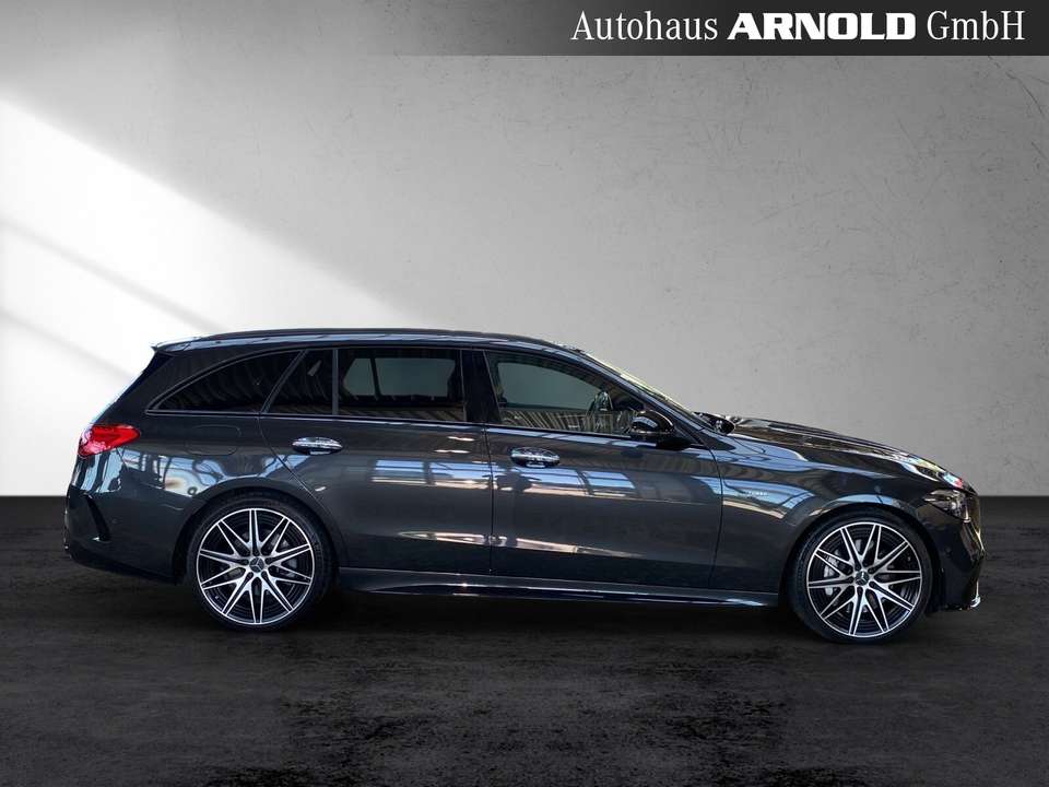 Mercedes-Benz C 43 AMG - Imagem 6