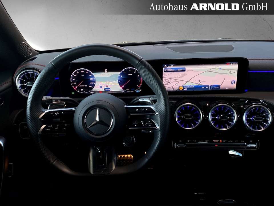 Mercedes-Benz CLA 35 AMG - Imagem 9