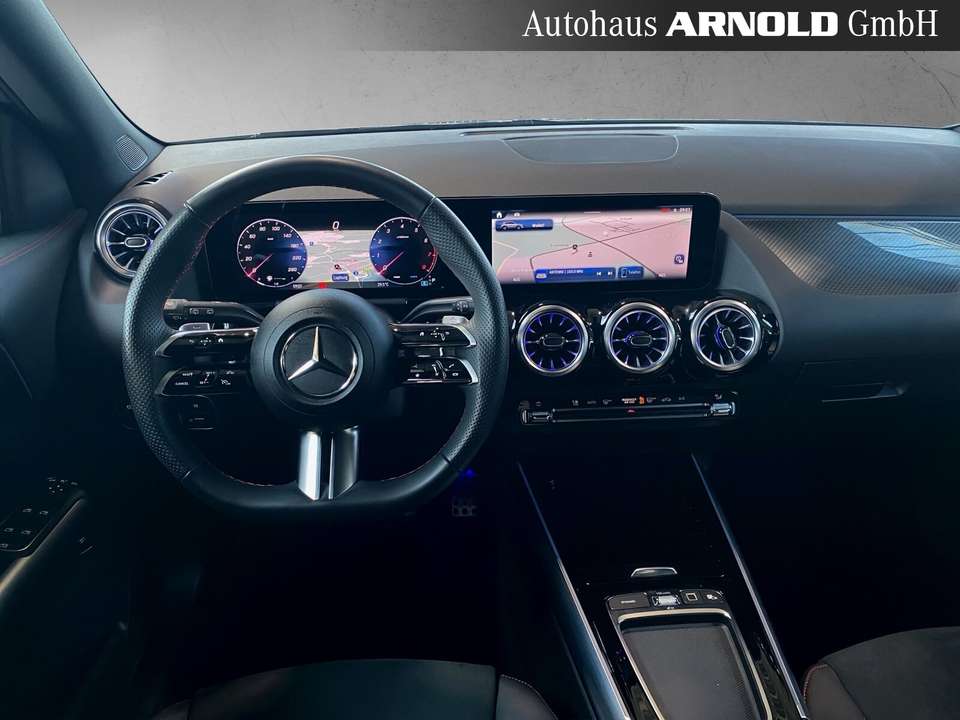 Mercedes-Benz GLA 200 - Imagem 9