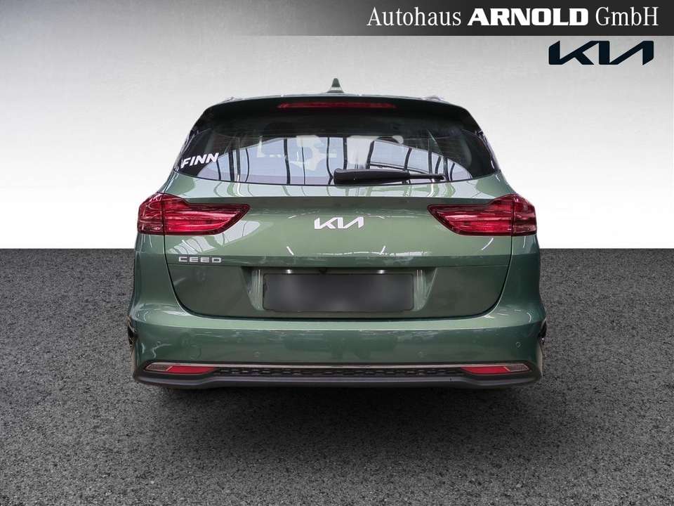 Kia Ceed SW / cee'd SW - Imagem 5