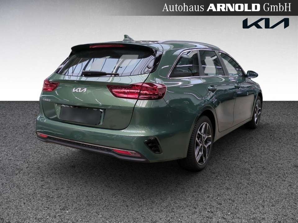 Kia Ceed SW / cee'd SW - Imagem 6