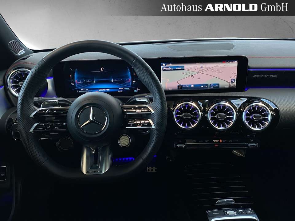 Mercedes-Benz CLA 35 AMG - Imagem 9