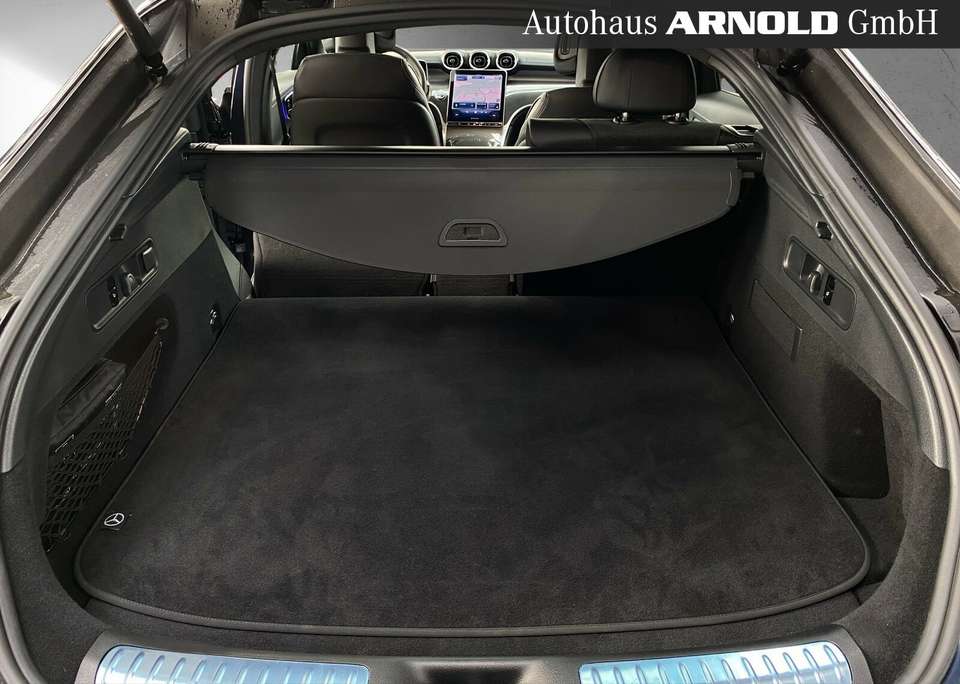 Mercedes-Benz GLC 300 - Imagem 11