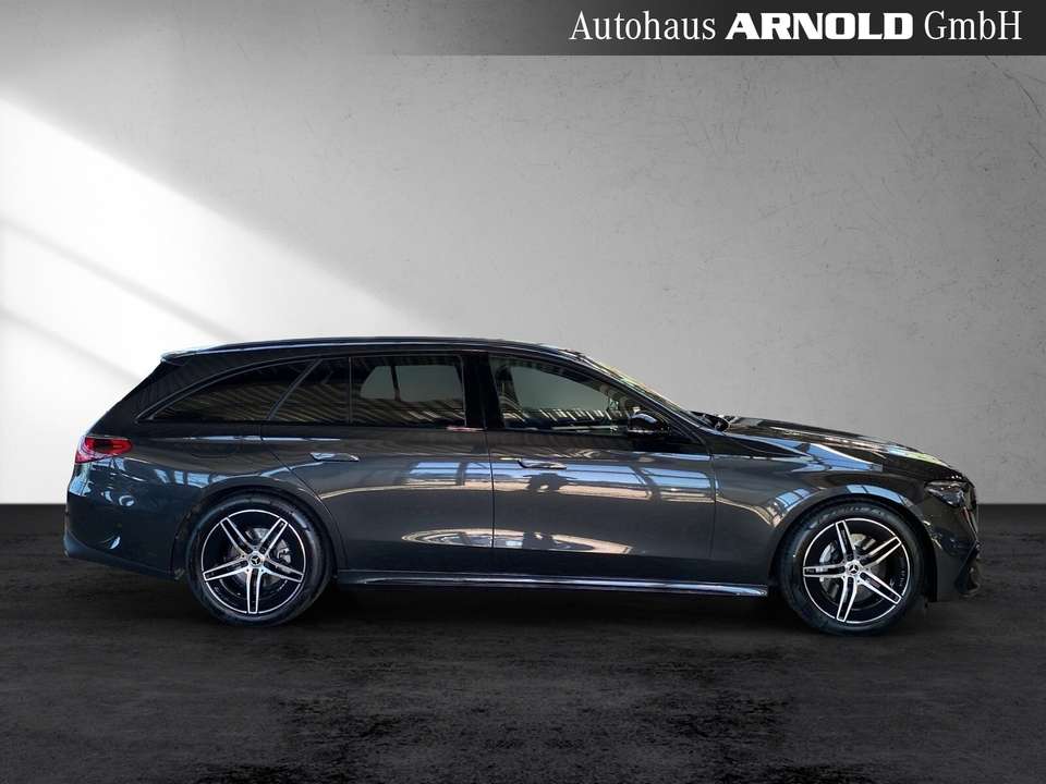 Mercedes-Benz E 220 - Imagem 6