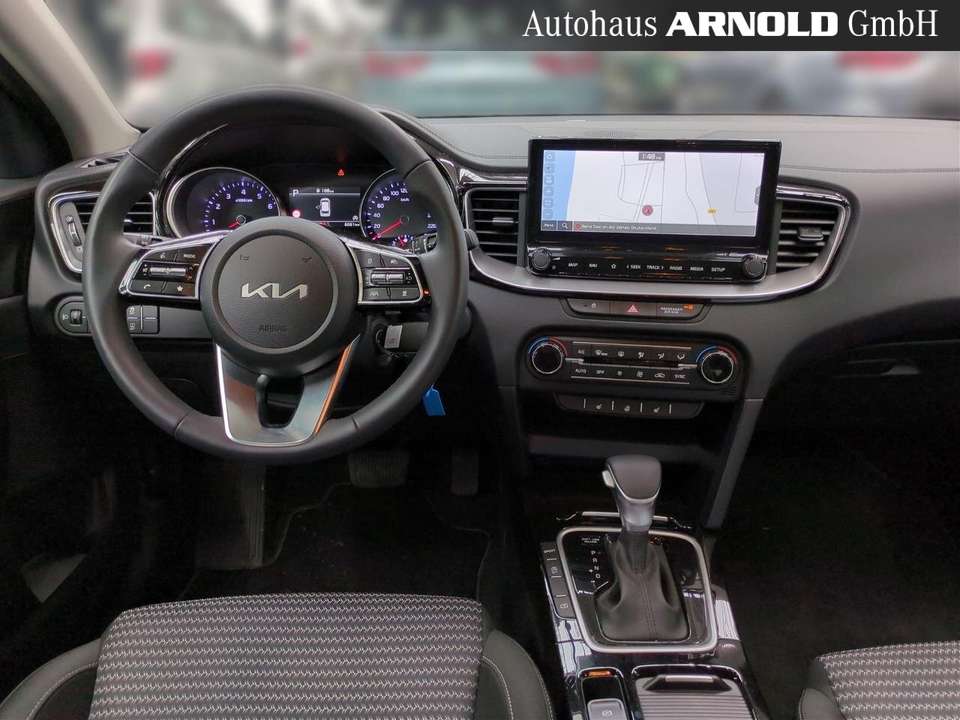 Kia Ceed SW / cee'd SW - Imagem 8
