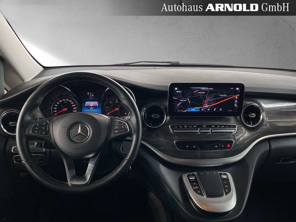 Mercedes-Benz V 300 - Imagem 9