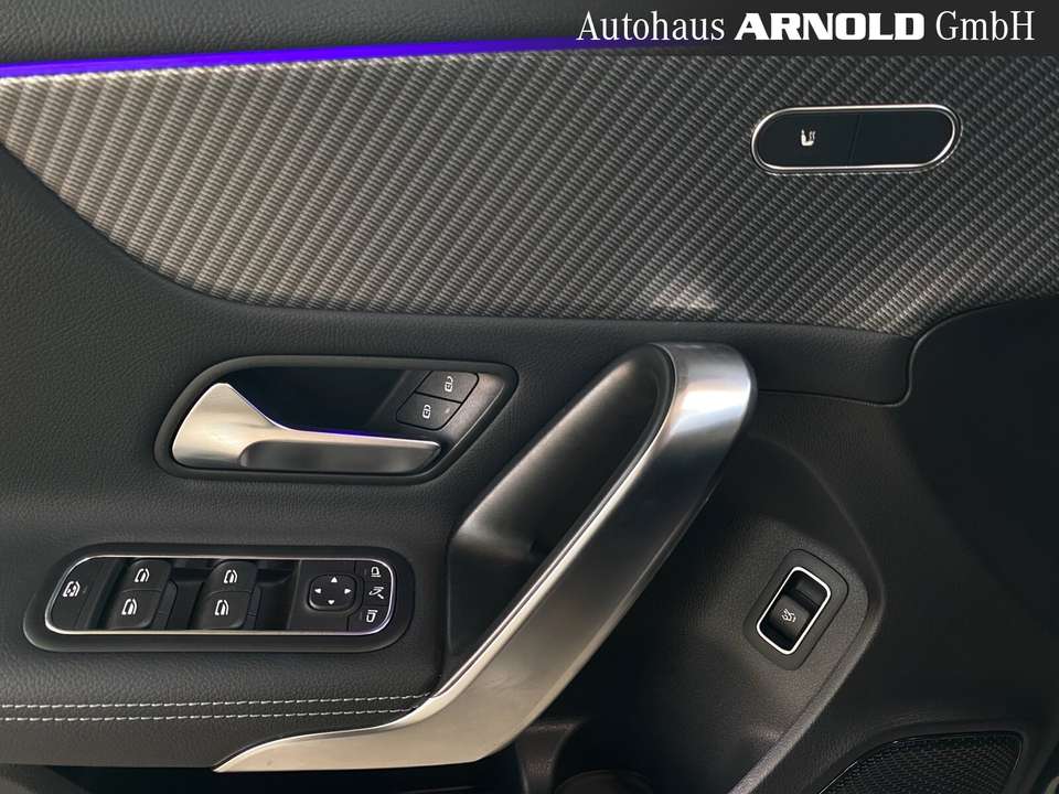 Mercedes-Benz A 200 - Imagem 14