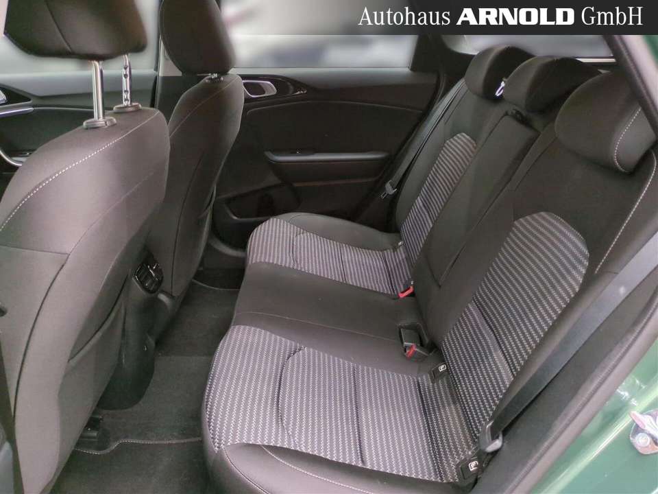 Kia Ceed SW / cee'd SW - Imagem 9