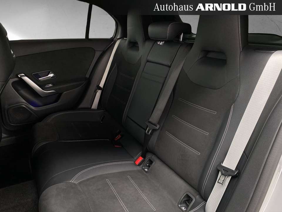 Mercedes-Benz A 220 - Imagem 10