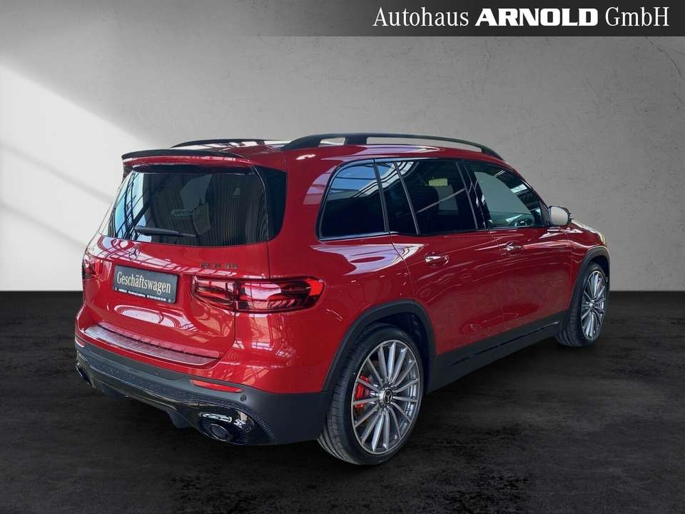 Mercedes-Benz GLB 35 AMG - Imagem 5