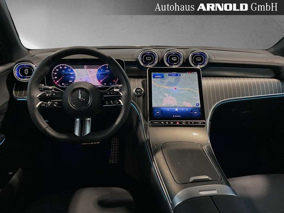 Mercedes-Benz GLC 300 - Imagem 9