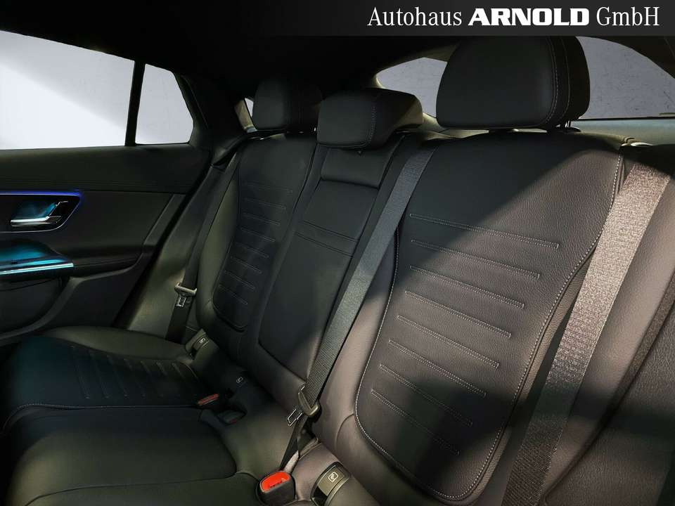 Mercedes-Benz GLC 300 - Imagem 10