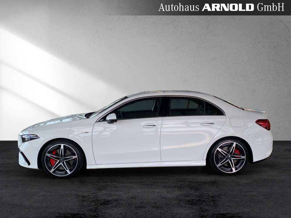 Mercedes-Benz A 35 AMG - Imagem 3