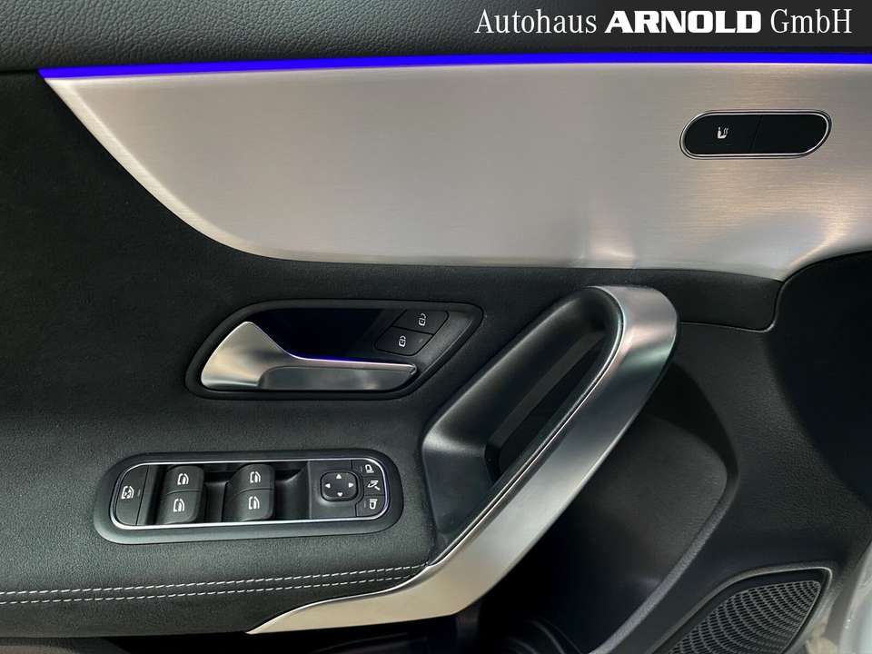 Mercedes-Benz A 220 - Imagem 14