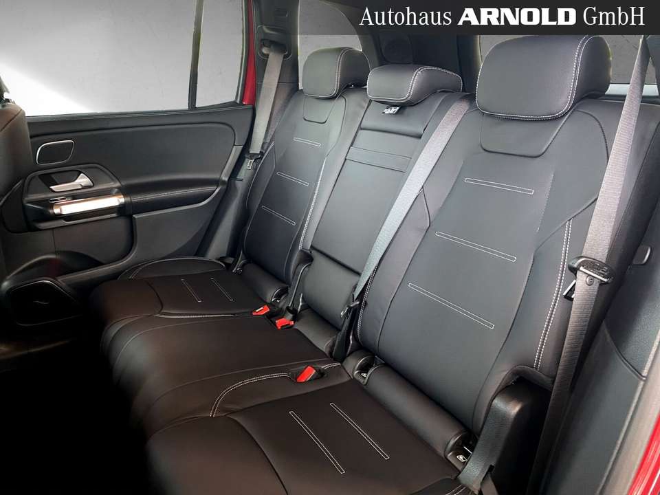 Mercedes-Benz GLB 35 AMG - Imagem 10