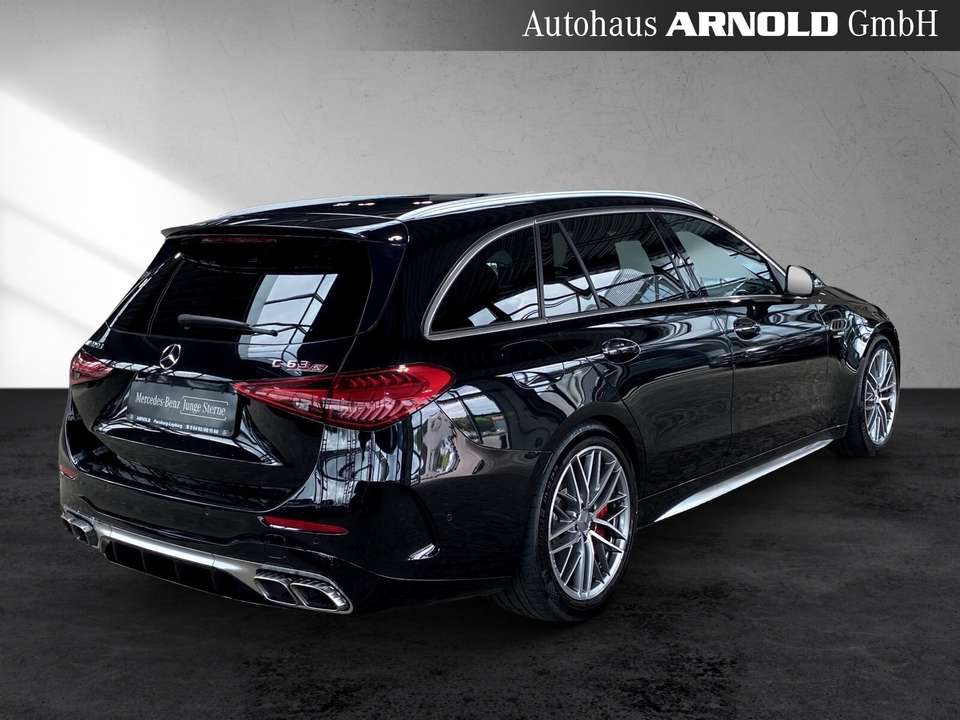 Mercedes-Benz C 63 AMG - Imagem 5