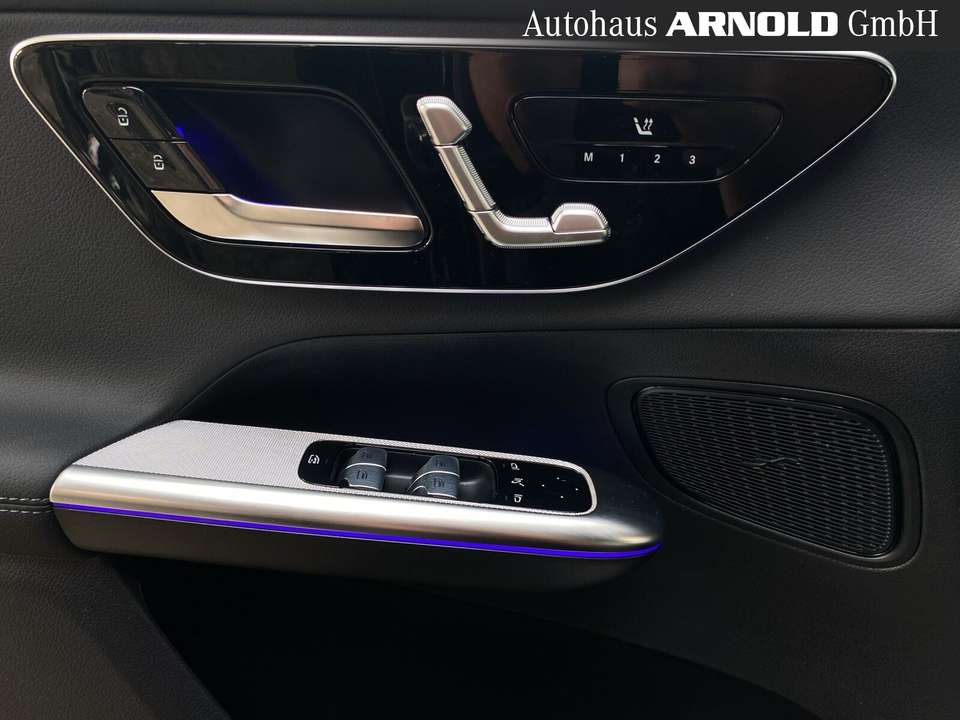 Mercedes-Benz GLC 200 - Imagem 14