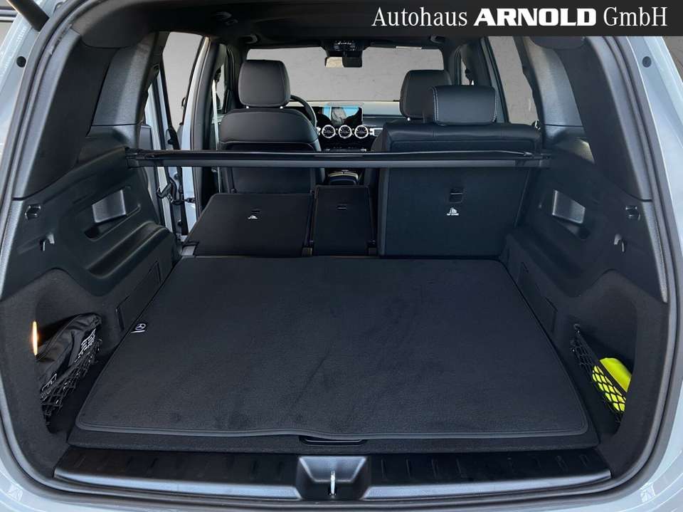 Mercedes-Benz GLB 200 - Imagem 11