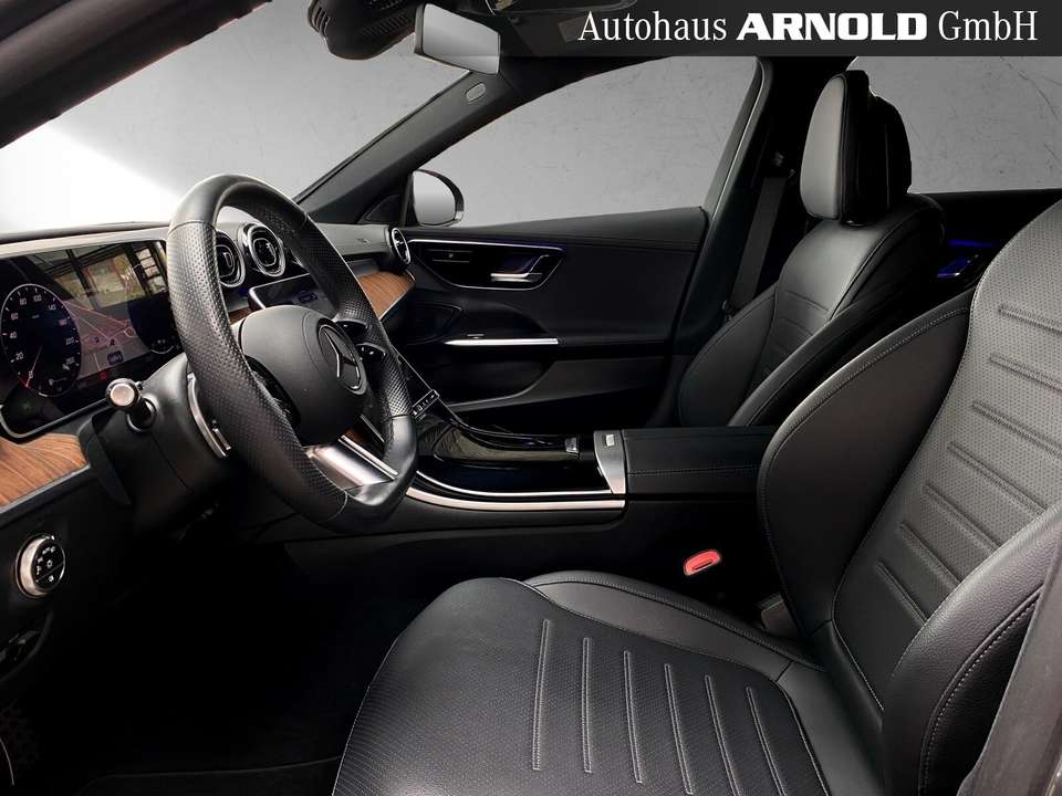 Mercedes-Benz C 300 - Imagem 8