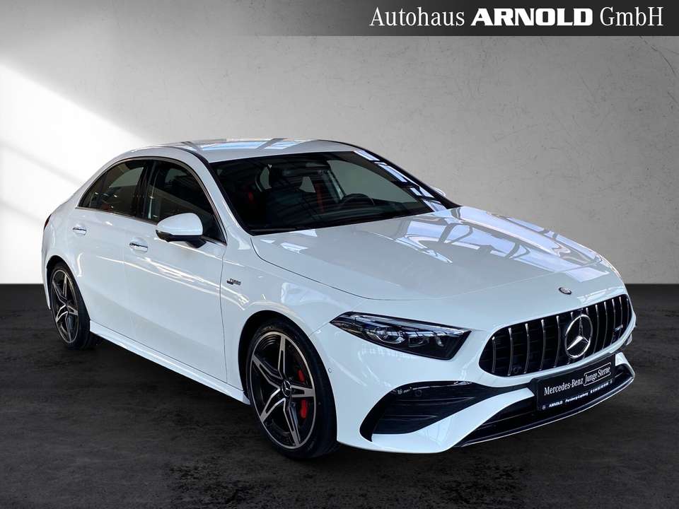 Mercedes-Benz A 35 AMG - Imagem 7