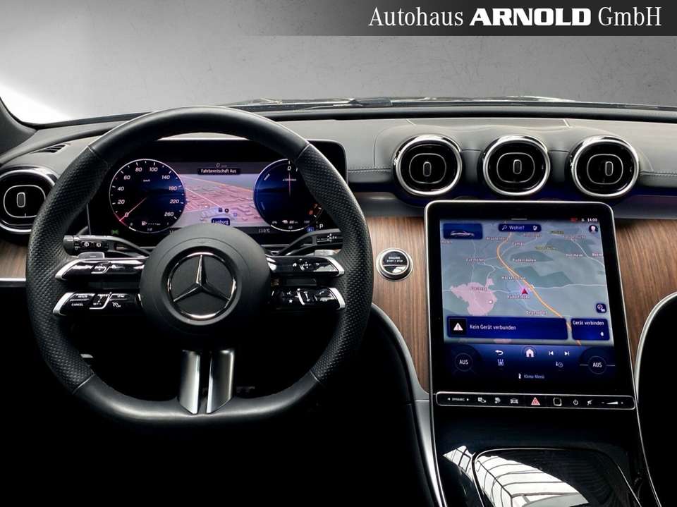 Mercedes-Benz C 300 - Imagem 9