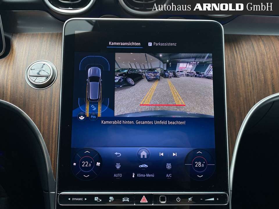 Mercedes-Benz C 300 - Imagem 13