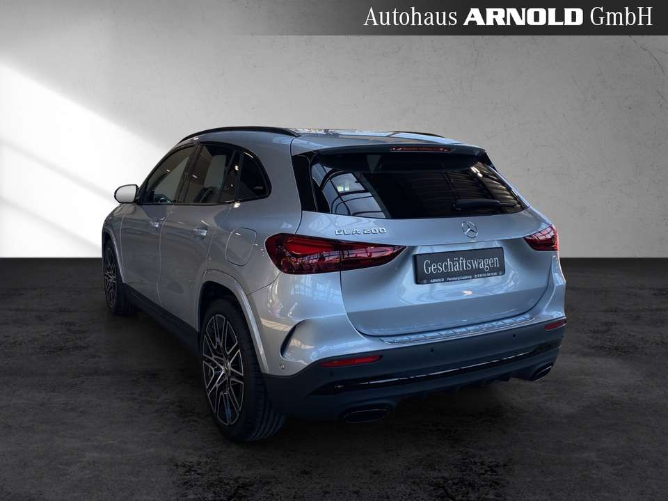 Mercedes-Benz GLA 200 - Imagem 4