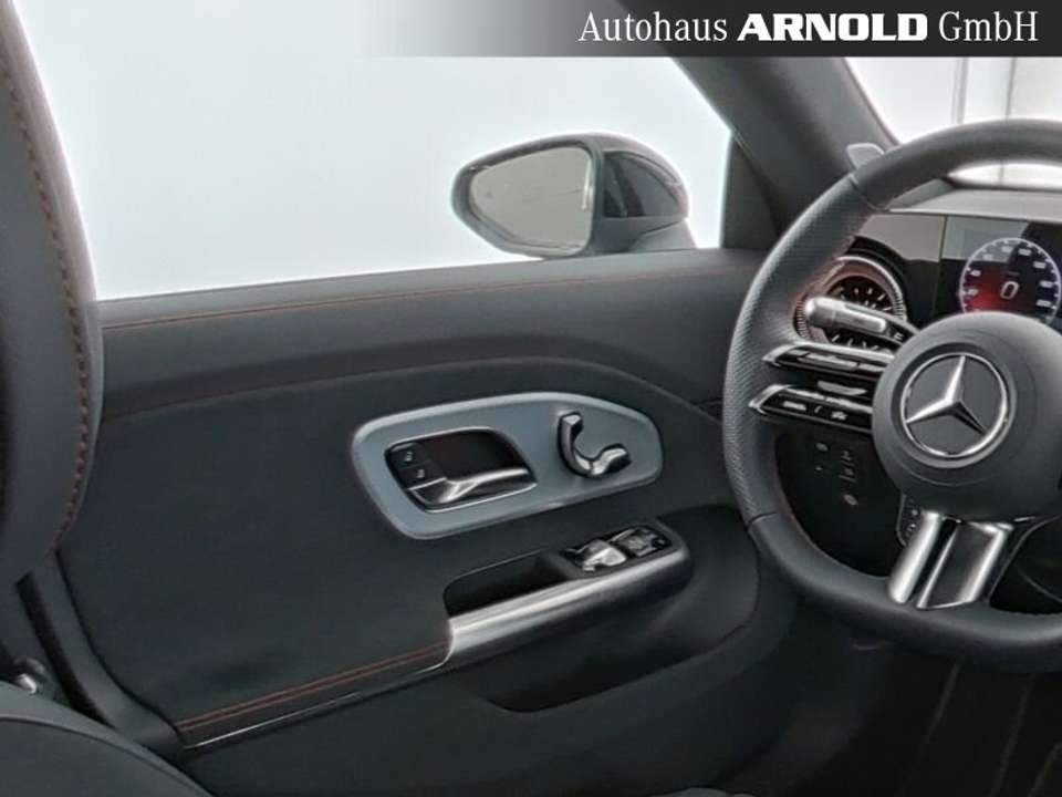 Mercedes-Benz CLA 350 - Imagem 9